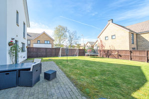 Photo 7- click for photo gallery